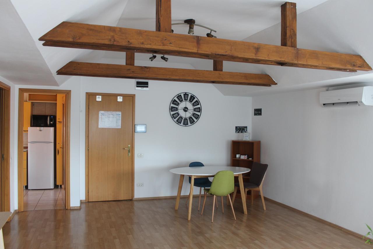 News Apartment Бухарест Экстерьер фото